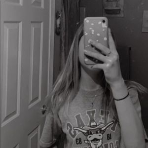 Meet your Posher, Skylar